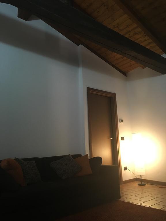 Bilocale Salice Terme Apartment ภายนอก รูปภาพ