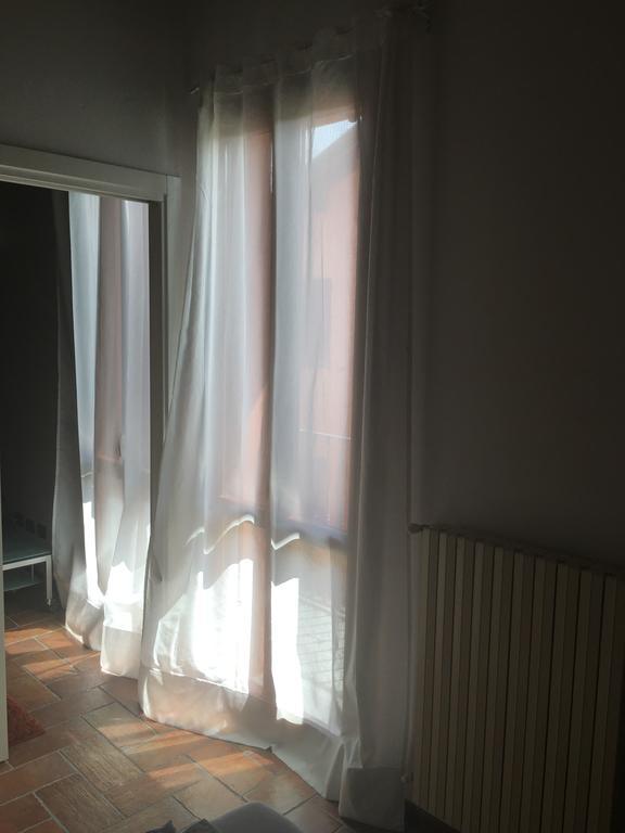 Bilocale Salice Terme Apartment ภายนอก รูปภาพ