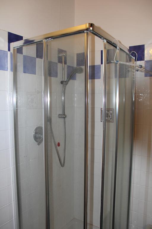 Bilocale Salice Terme Apartment ภายนอก รูปภาพ
