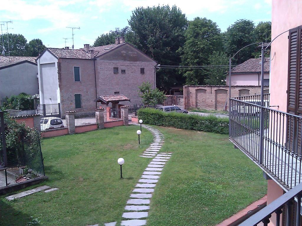 Bilocale Salice Terme Apartment ภายนอก รูปภาพ